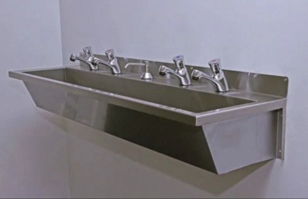 SS Drinking Water Trough Exporter in India
